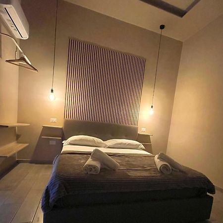 Valentine'S House Bed and Breakfast Neapel Exteriör bild