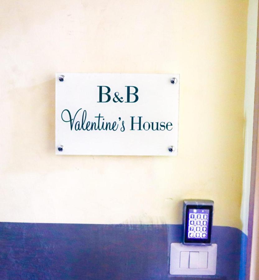 Valentine'S House Bed and Breakfast Neapel Exteriör bild
