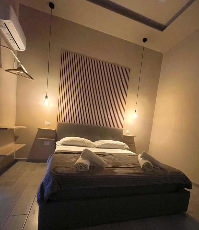 Valentine'S House Bed and Breakfast Neapel Exteriör bild