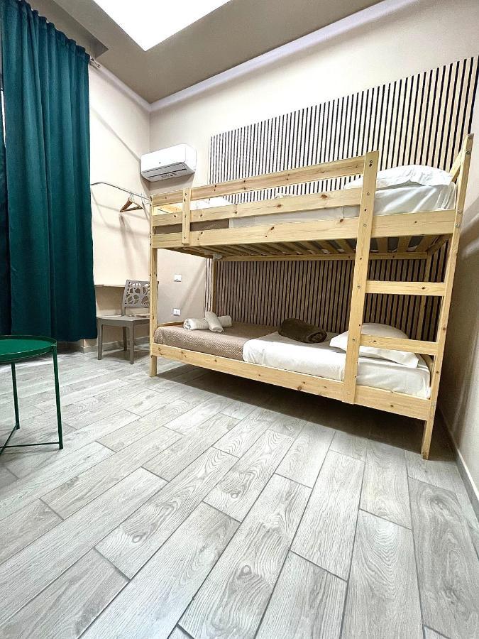 Valentine'S House Bed and Breakfast Neapel Exteriör bild