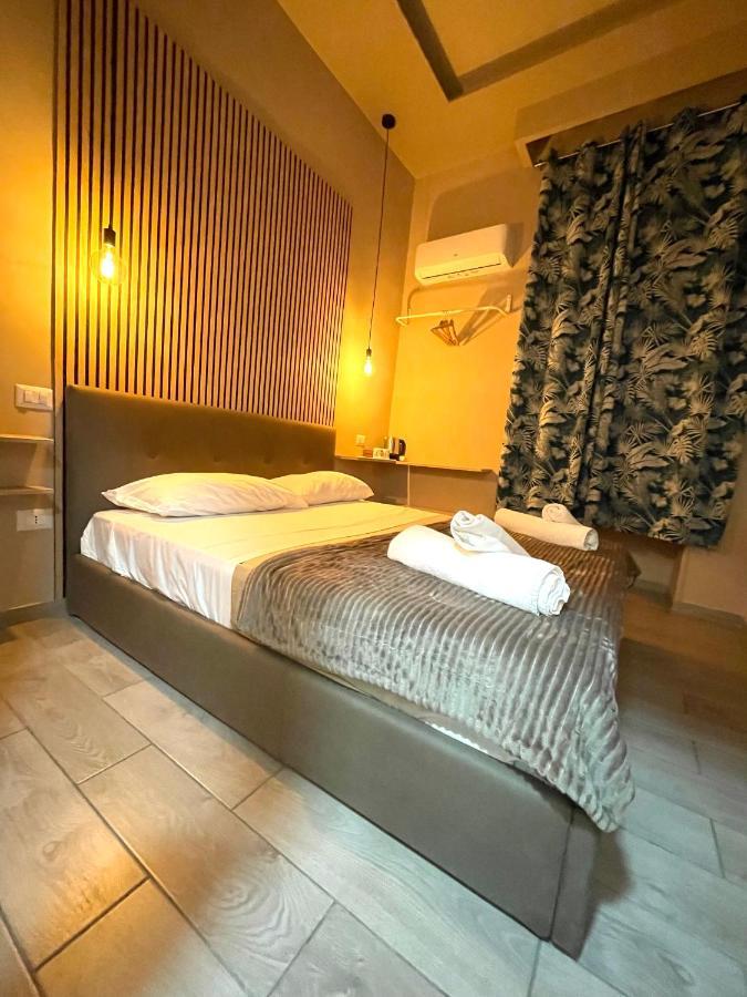 Valentine'S House Bed and Breakfast Neapel Exteriör bild