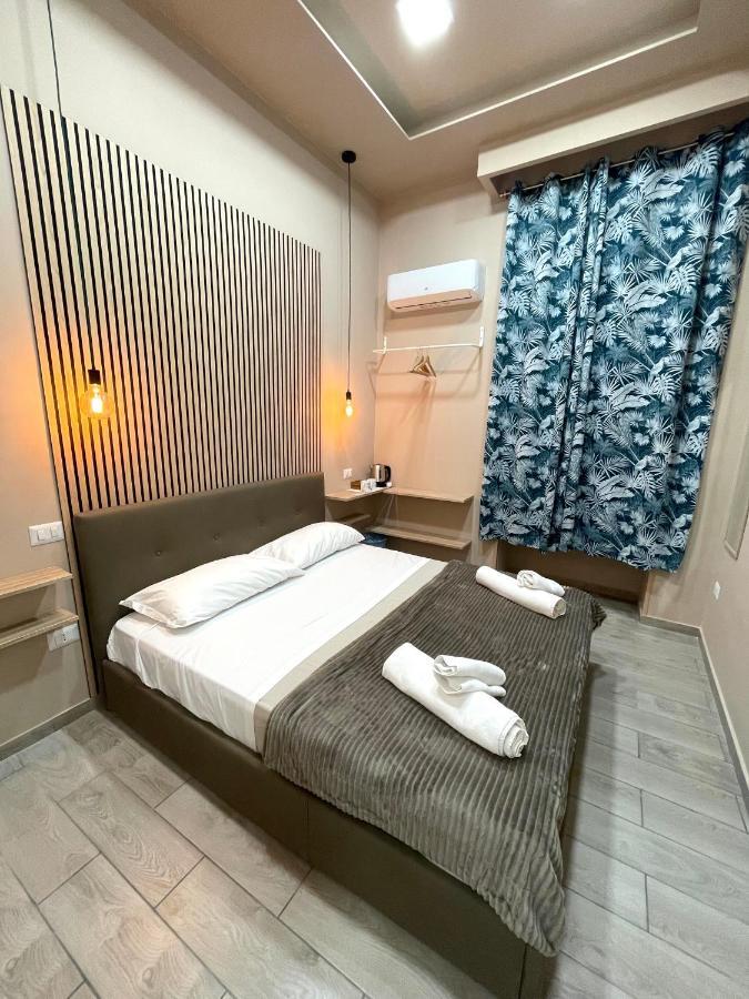 Valentine'S House Bed and Breakfast Neapel Exteriör bild