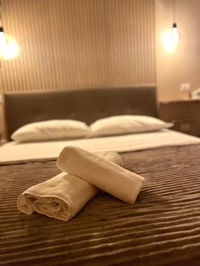 Valentine'S House Bed and Breakfast Neapel Exteriör bild